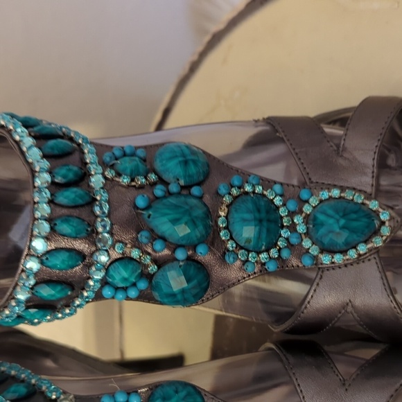 - Carlos Santana leather stilettos - Picture 3 of 10